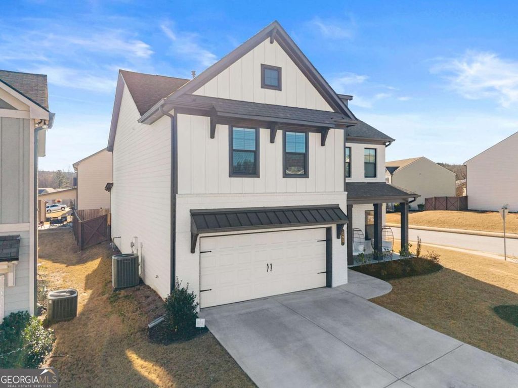Photo of 185 Auburn Crossing Drive, Auburn, GA 30011 (MLS # 10660873)