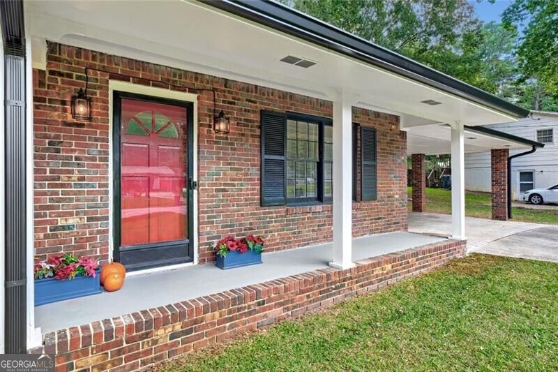 Photo of 4750 Janice Drive, South Fulton, GA 30337 (MLS # 10868432)