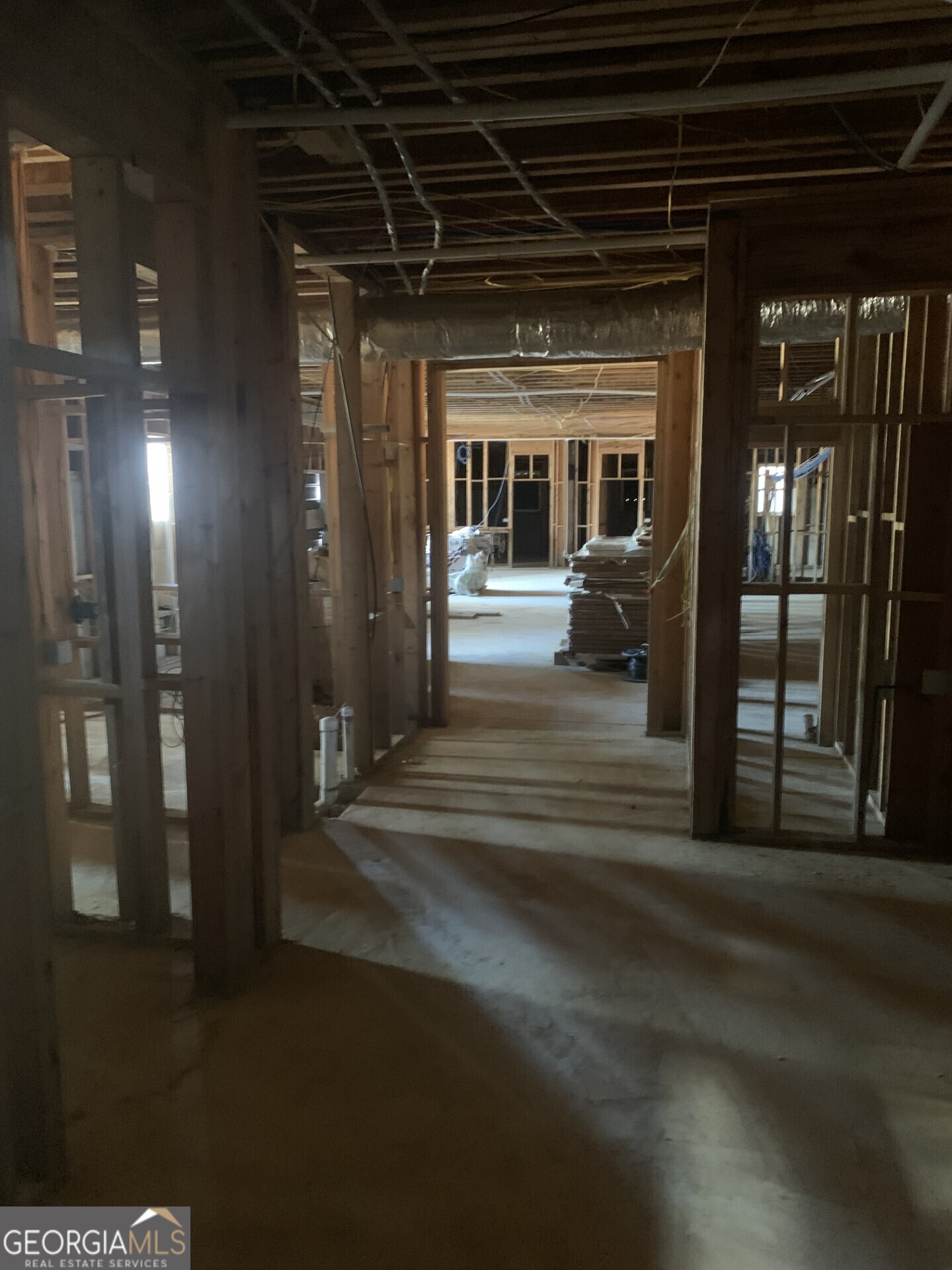 25 Trotters LN NW