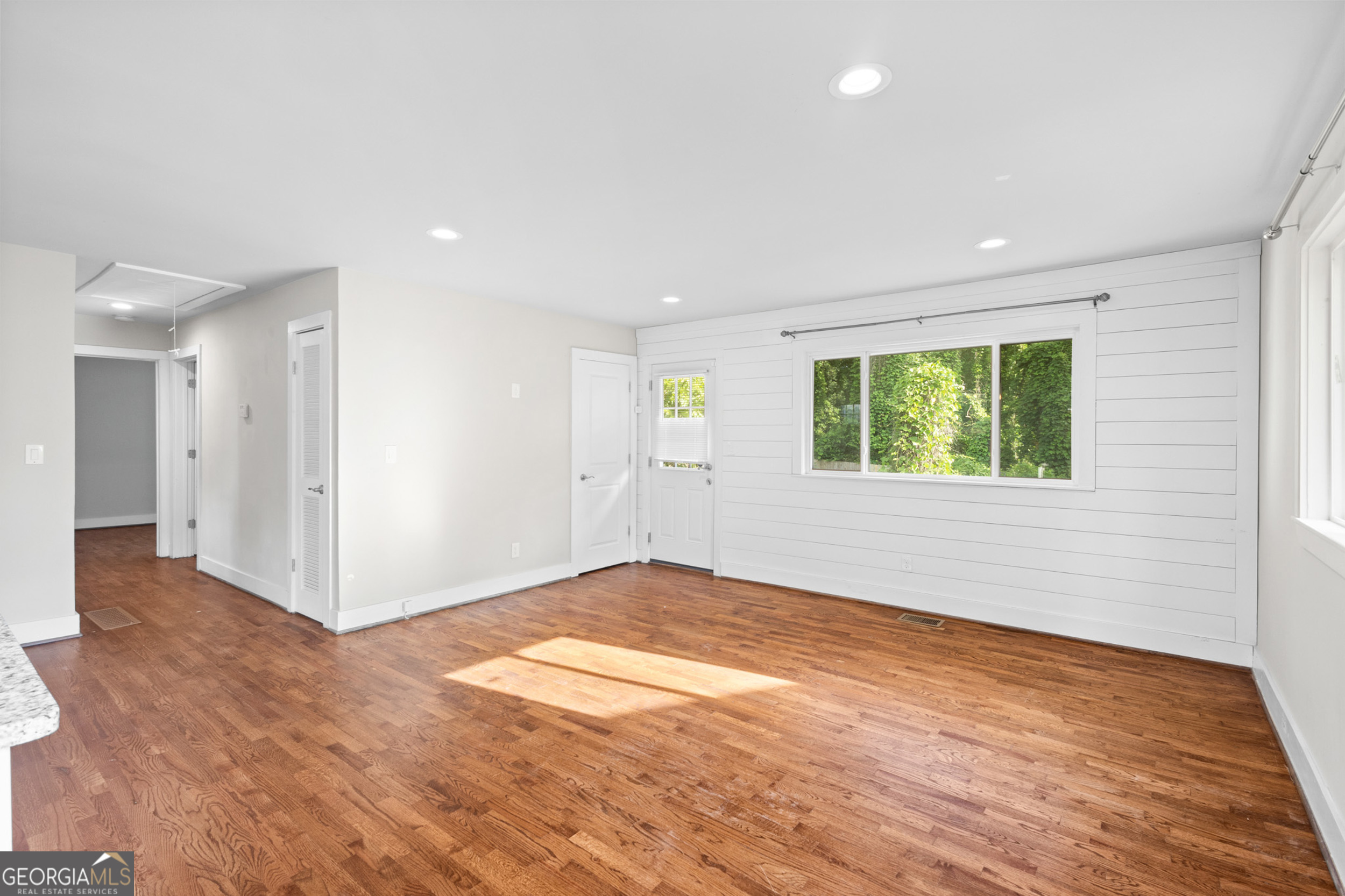 2677 Tilson RD