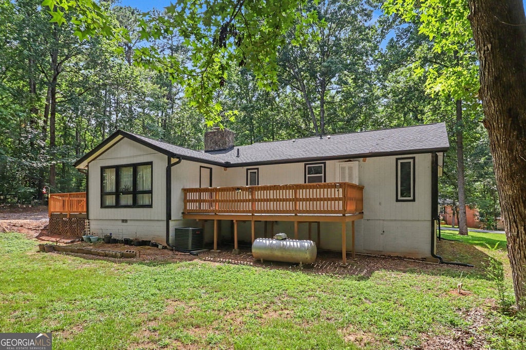 Photo of 102 McKinley Circle, Lagrange, GA 30240 (MLS # 10800892)