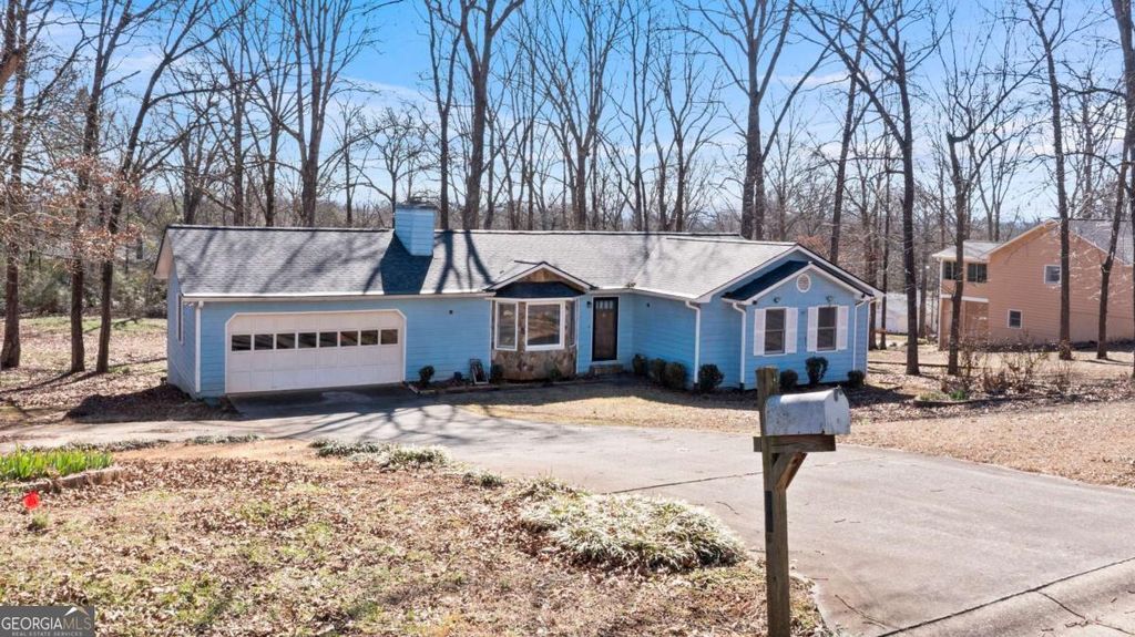 Photo of 26 Fouche Drive SW, Cartersville, GA 30120 (MLS # 10698768)