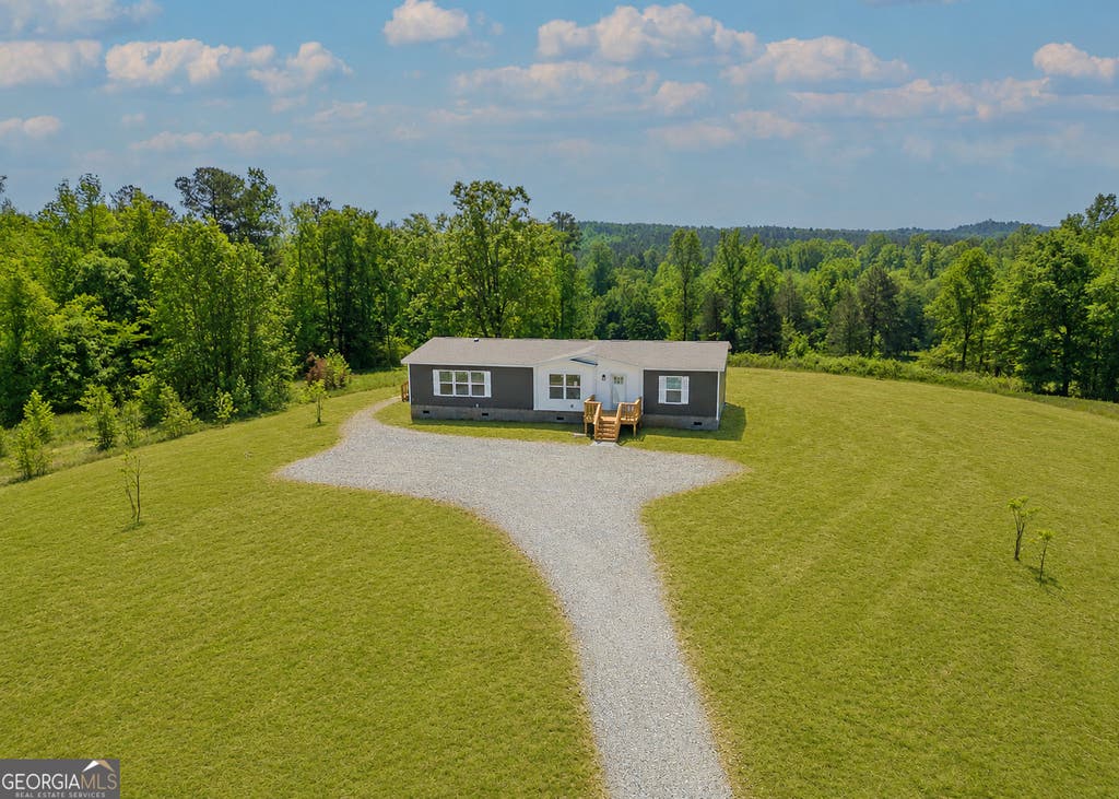 Photo of 413 Griffin Road, Martin, GA 30557 (MLS # 10785909)