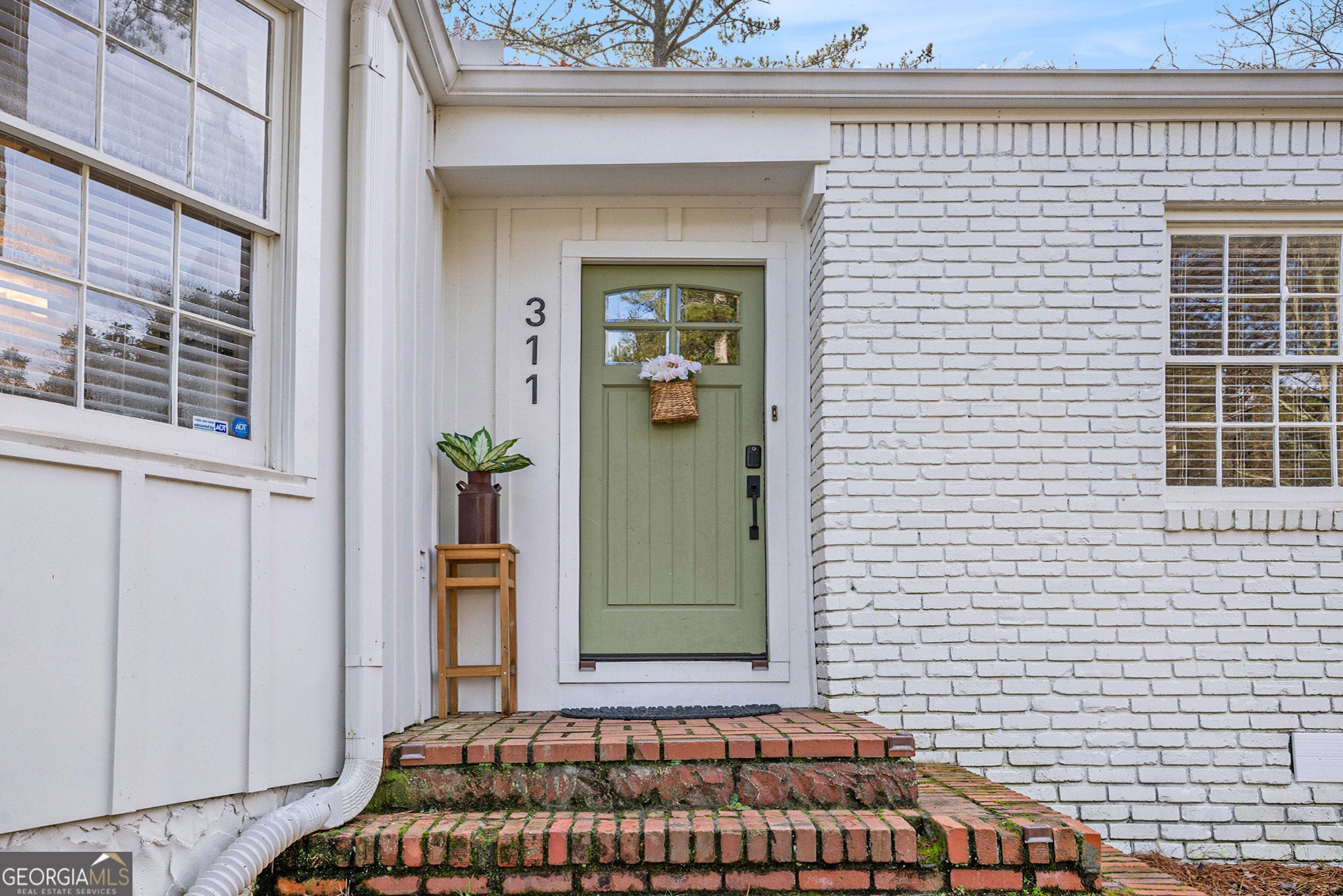311 Burke CIR