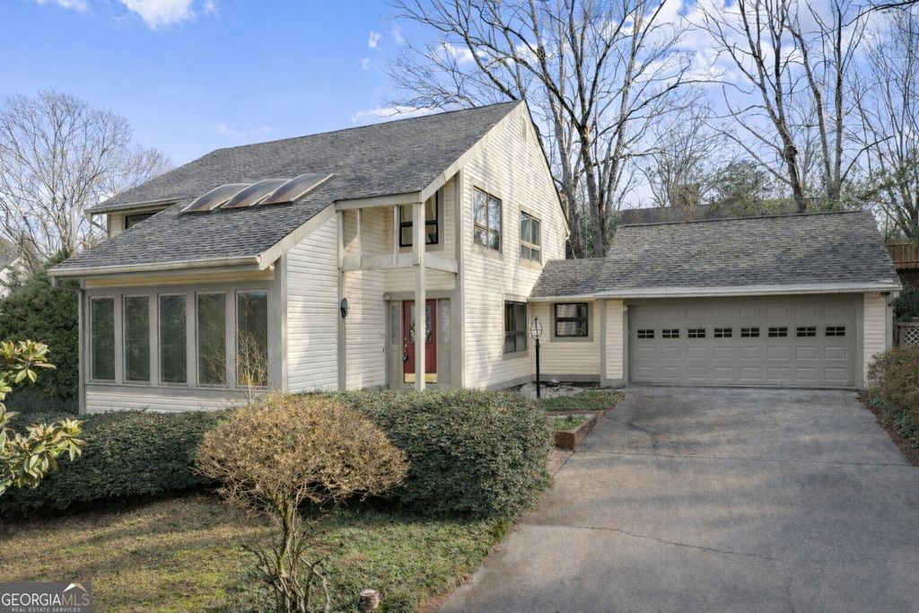 Photo of 1456 Heritage Road, Gainesville, GA 30501 (MLS # 10686318)