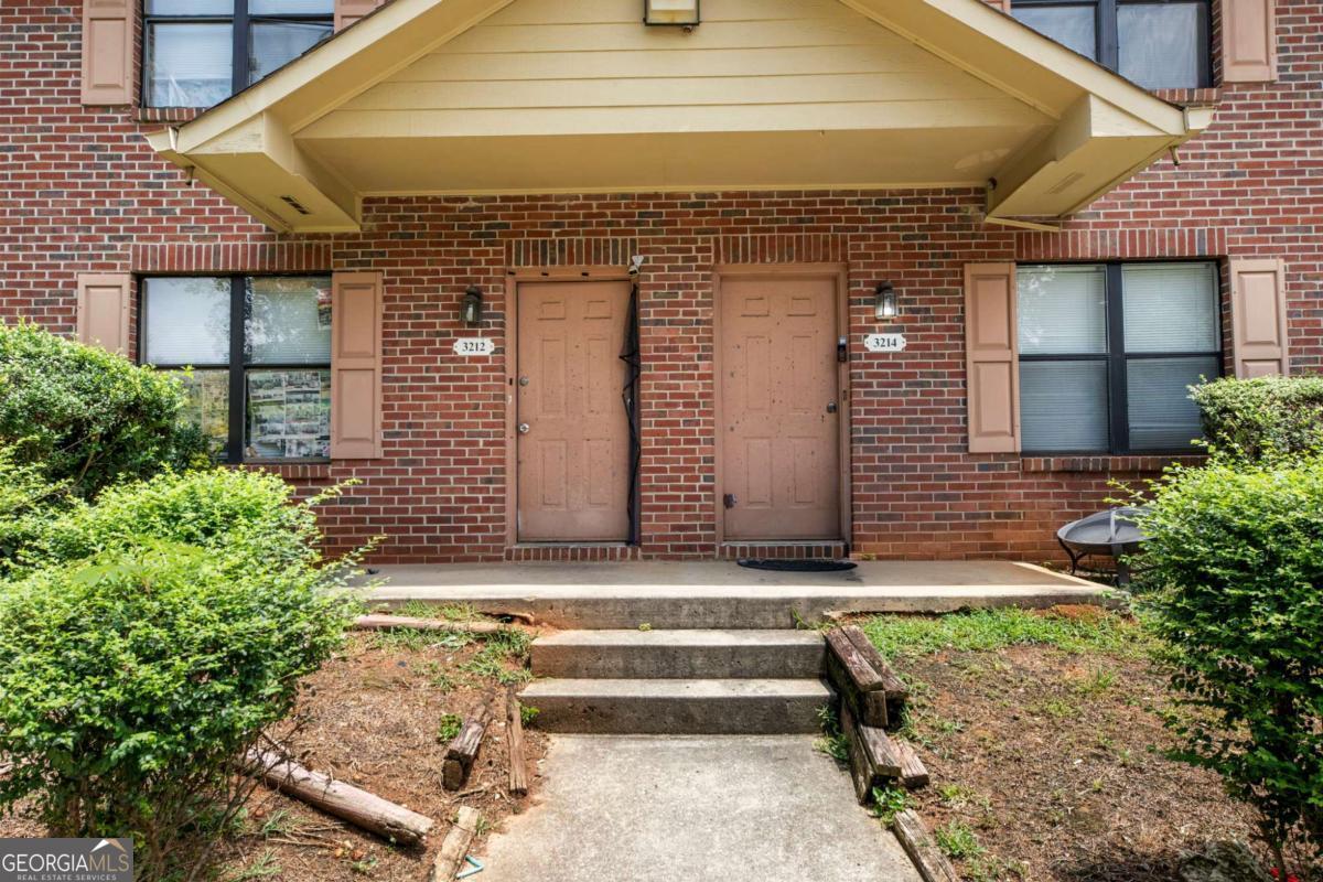 3212 Highpoint CT