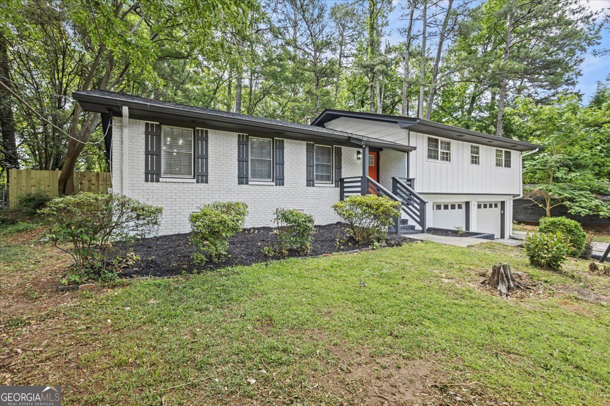 4760 Silverdale RD