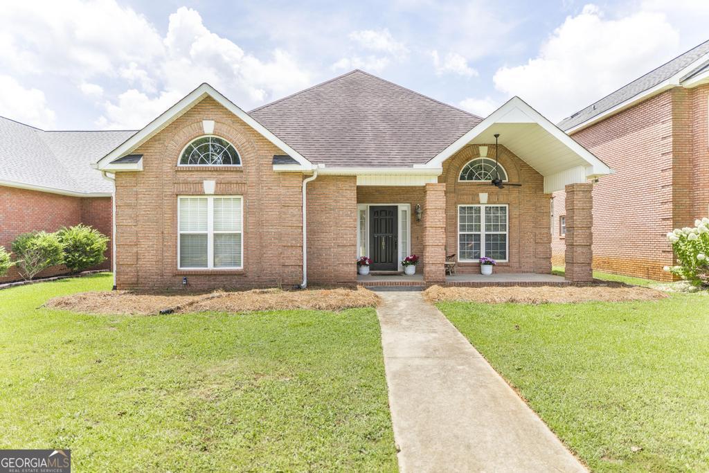 Photo 1 of 38 — 103 Jamestown CT, Centerville, GA 31028