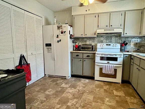 124 Stonehedge DR