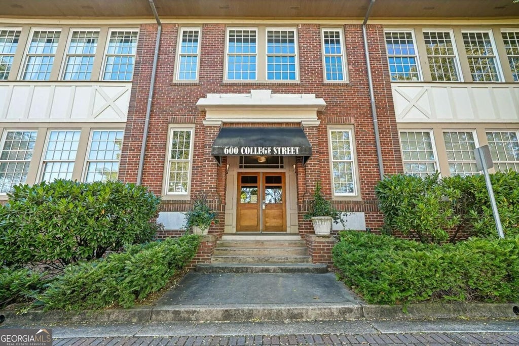 Photo of 600 College Street #205, Hapeville, GA 30354 (MLS # 10880702)