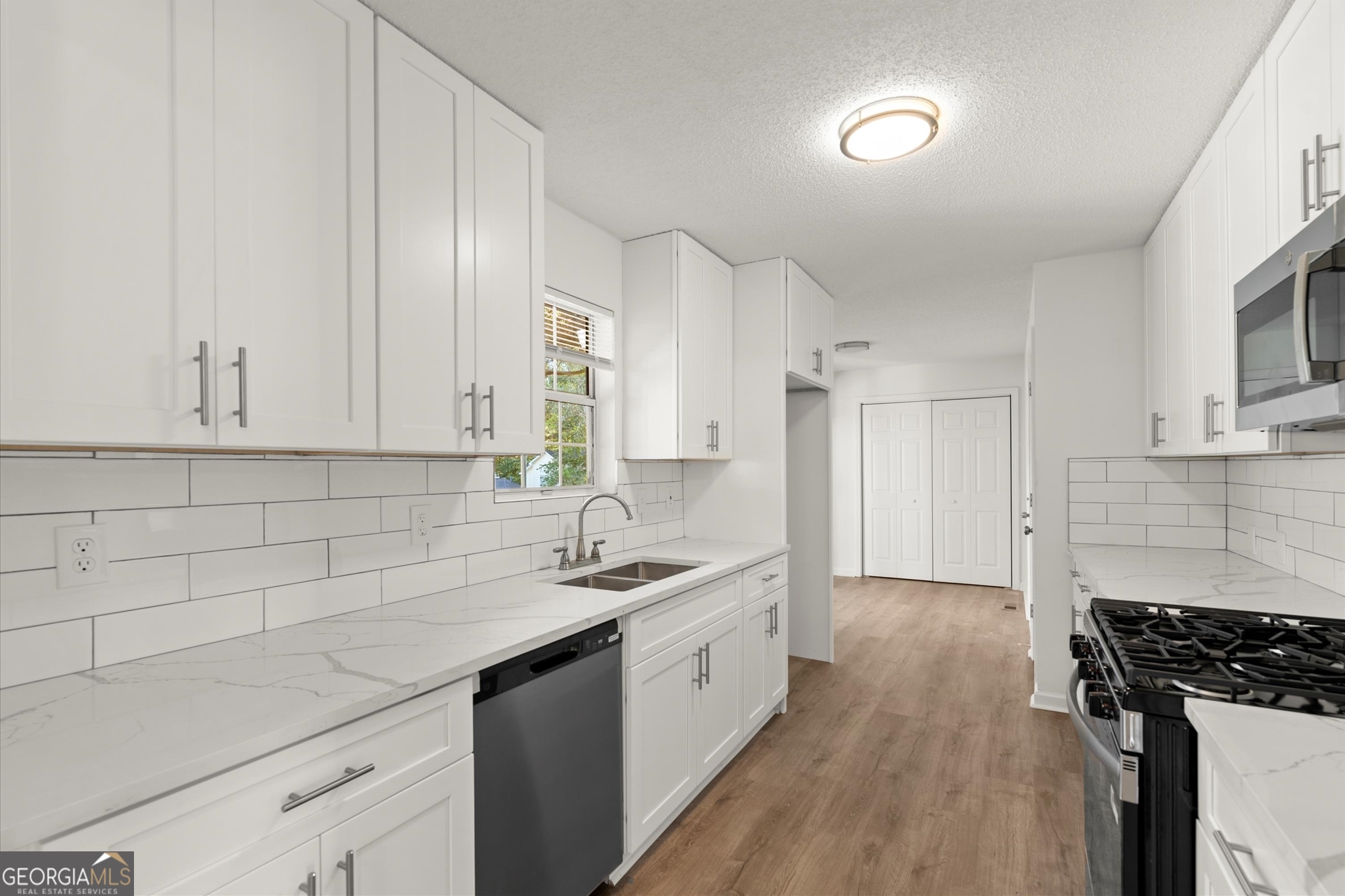 2200 Sandridge PL SW