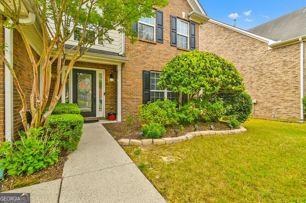 Photo of 987 Park Hollow Way, Lawrenceville, GA 30043 (MLS # 10766850)