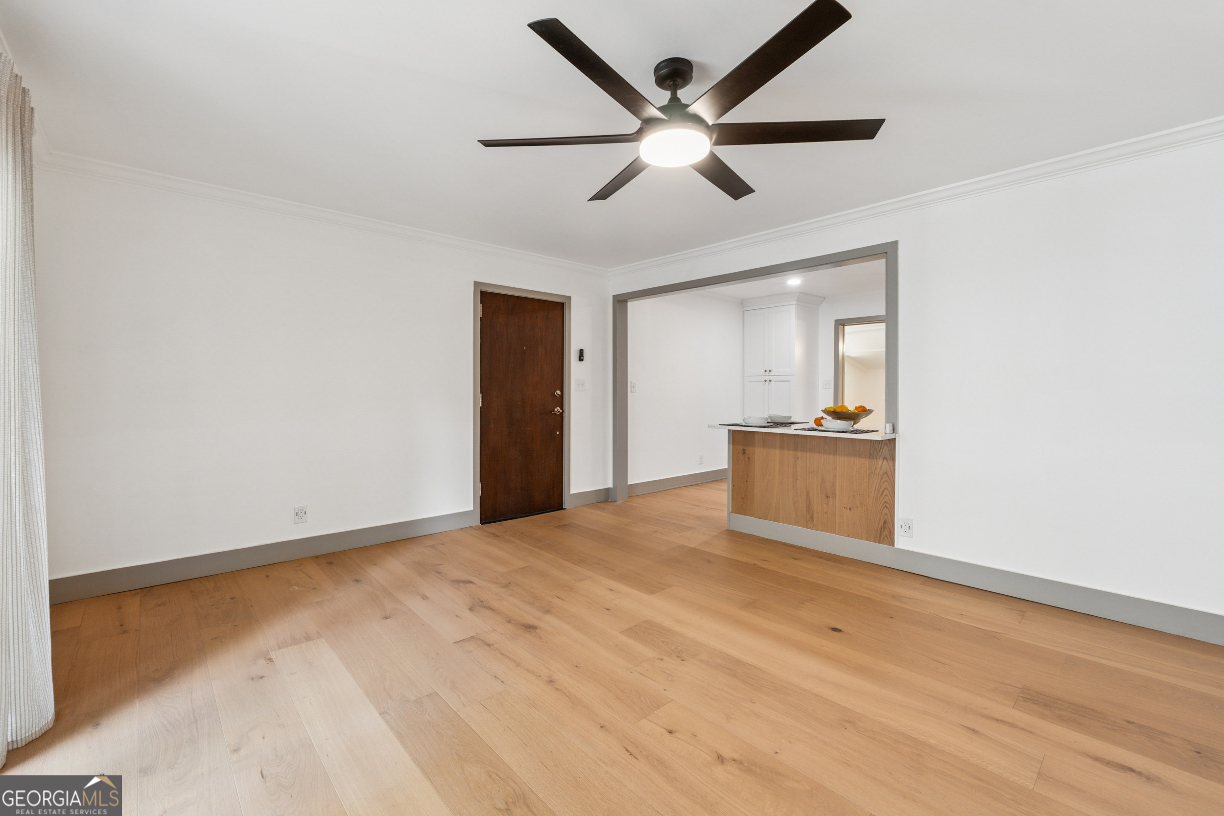 2010 Glenroy DR SE