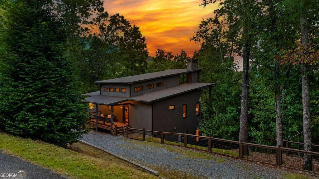 78 Deer Crest Road, Blue Ridge, GA, 30513