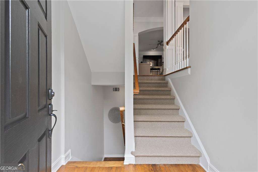 1153 Chantilly RDG NE