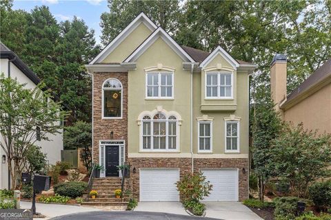 Photo of 1153 Chantilly Ridge NE, Atlanta, GA 30324 (MLS # 10617340)