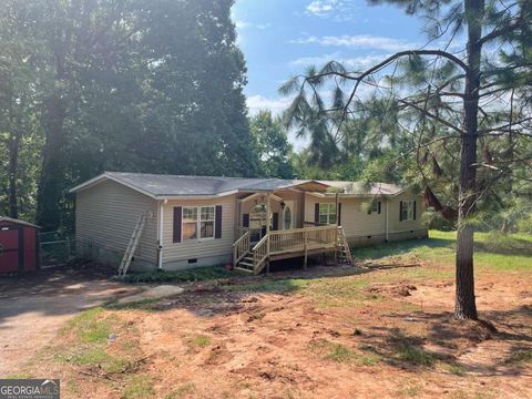 5498 Woodlin RD Lula GA 30554