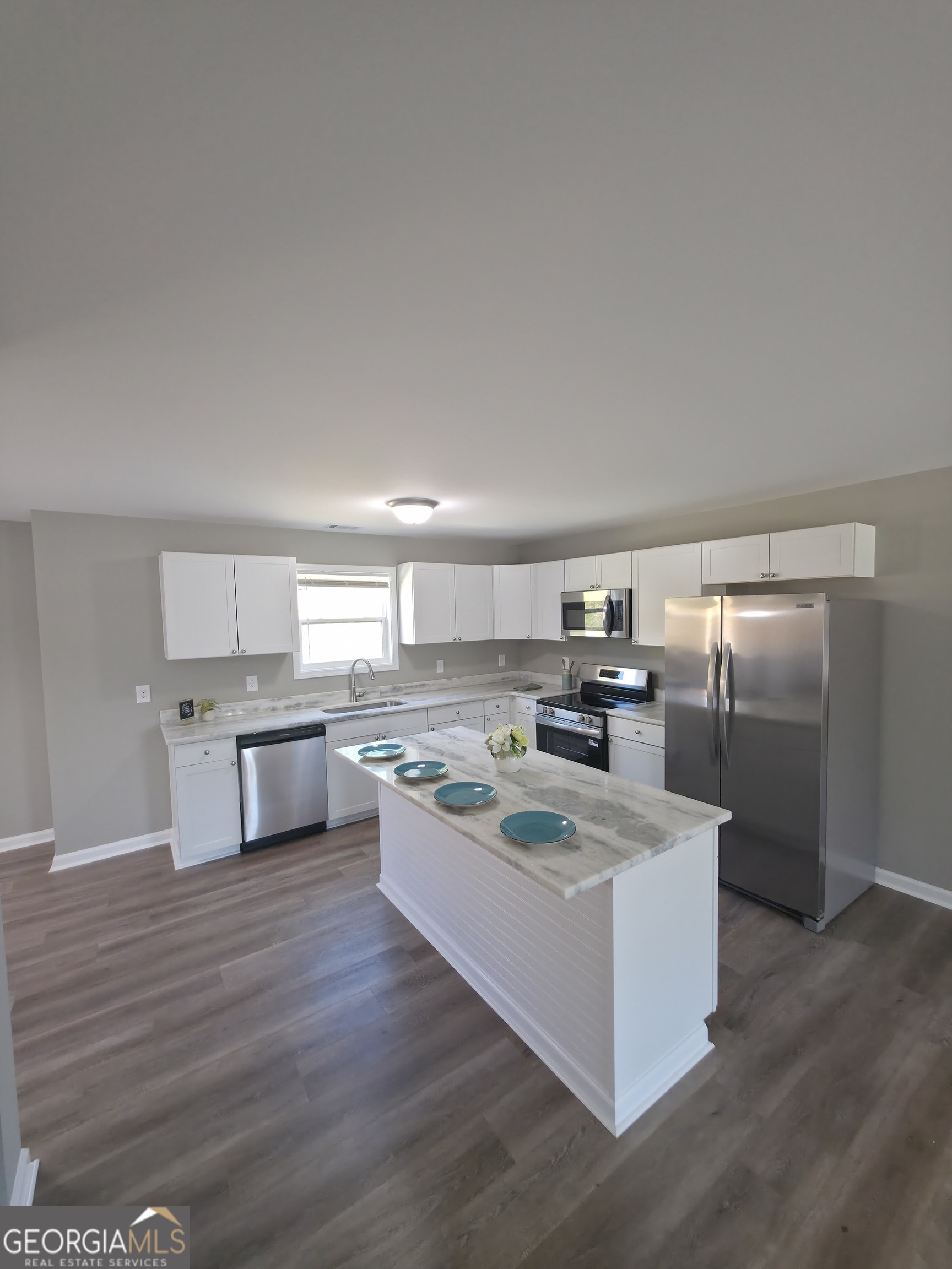 241 Charlotte Cir