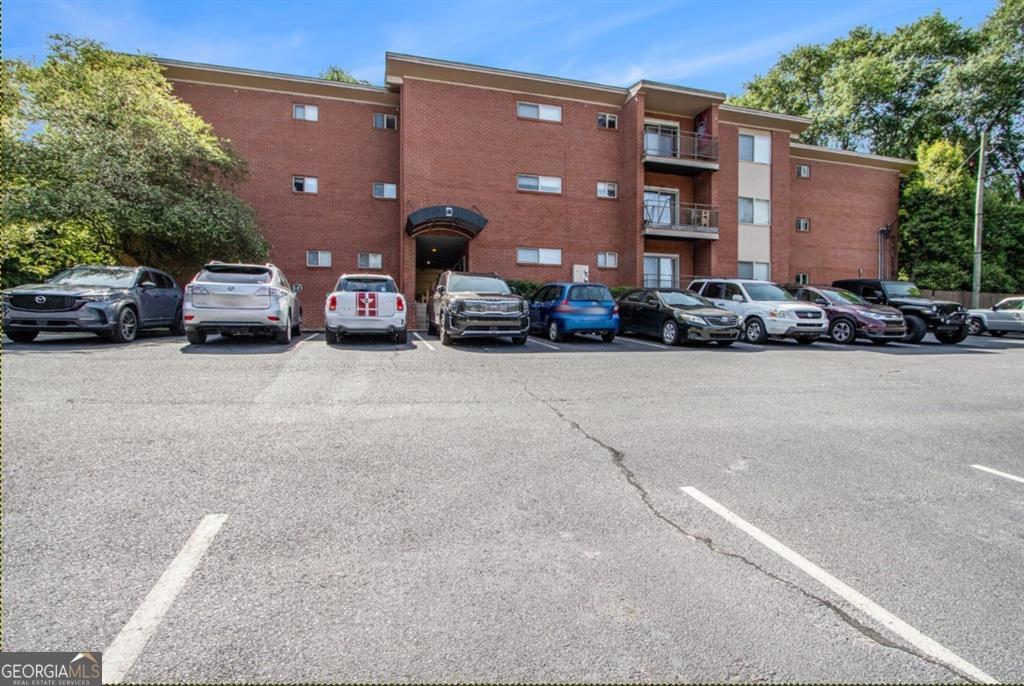 250 Little ST D105