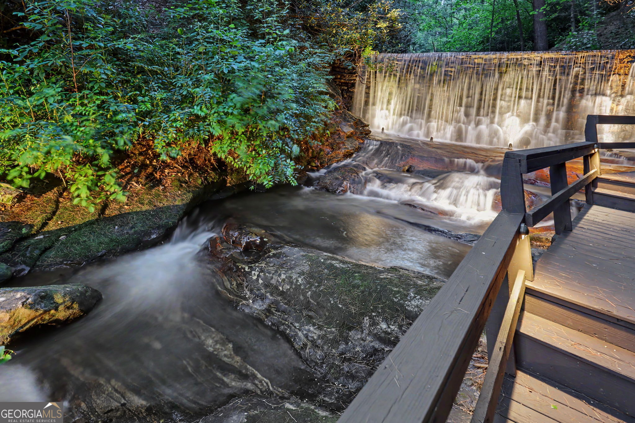 17 Water Wheel LN