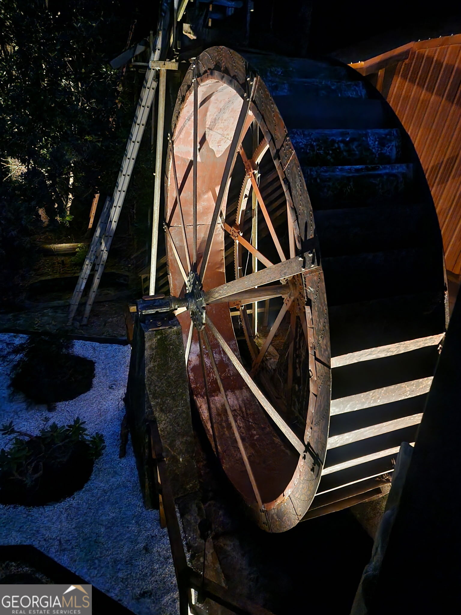 17 Water Wheel LN