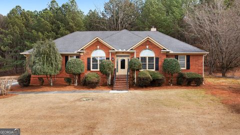 Photo of 16 Club View Drive SE, Rome, GA 30161 (MLS # 10695188)