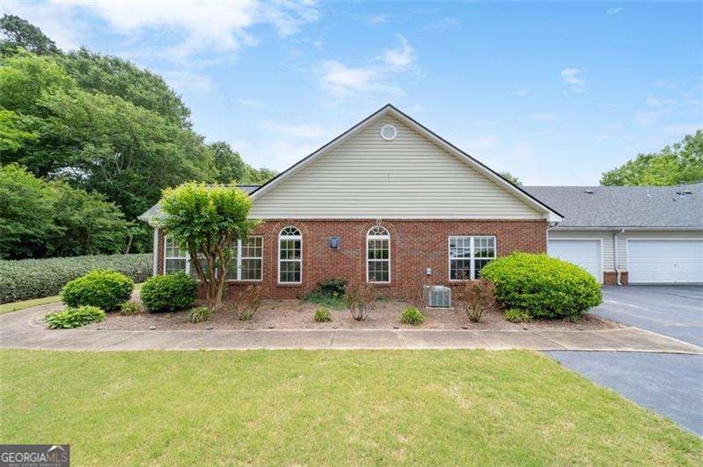 Photo of 3732 Villa Springs Circle, Powder Springs, GA 30127 (MLS # 10760930)