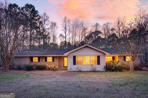 1005 Cedar ST Metter GA 30439