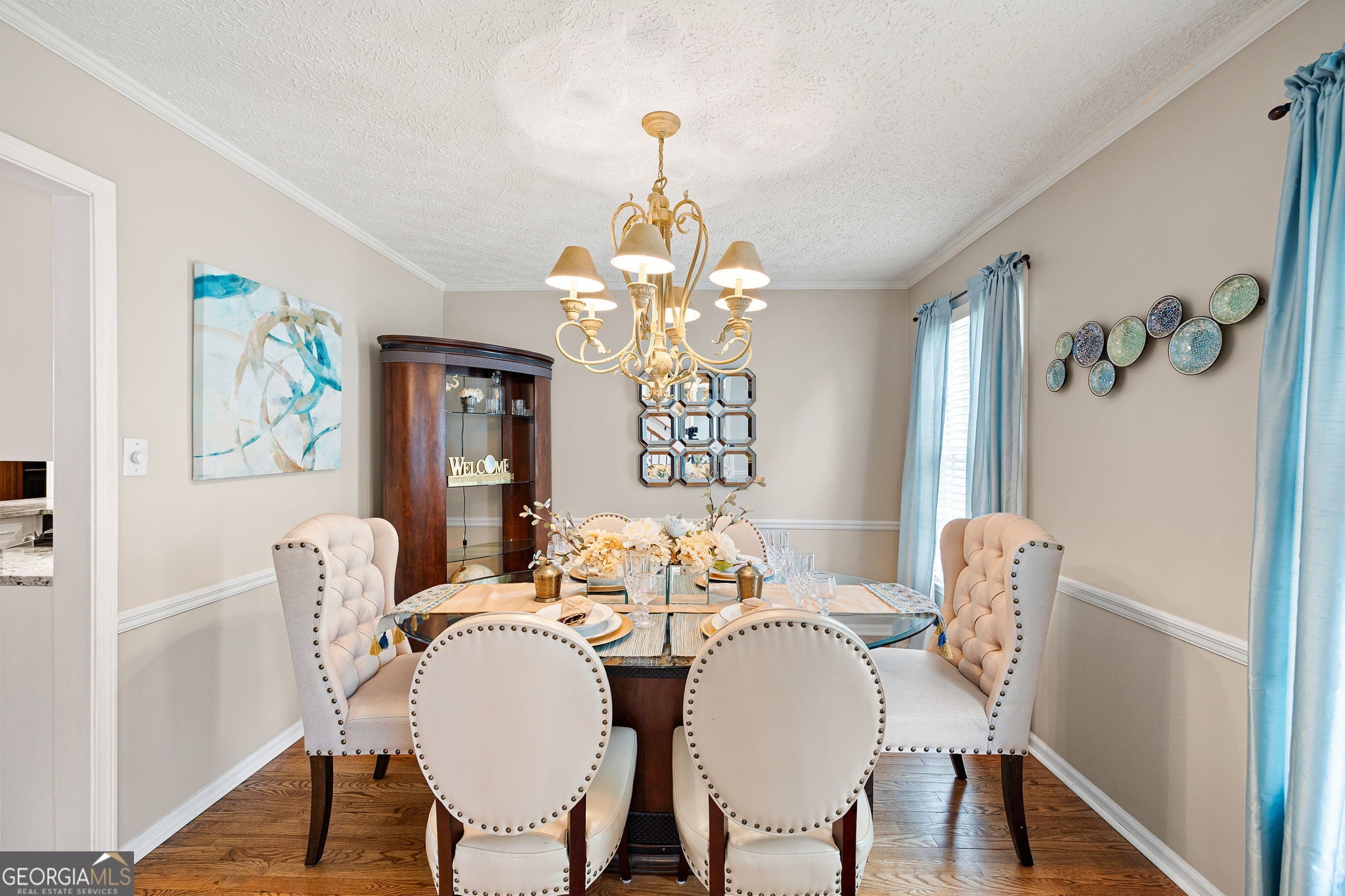4544 Queen Anne CT SE
