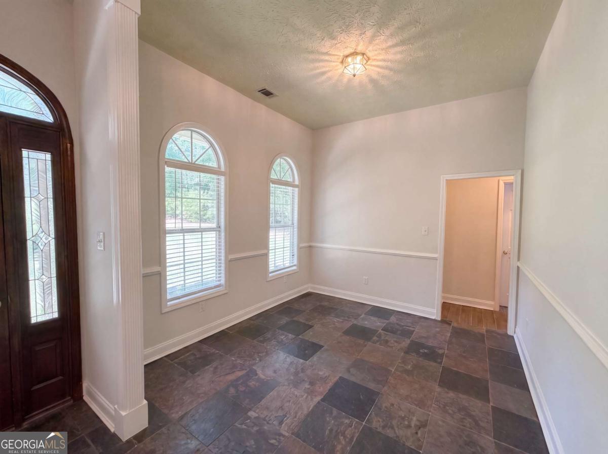 346 Carnation DR