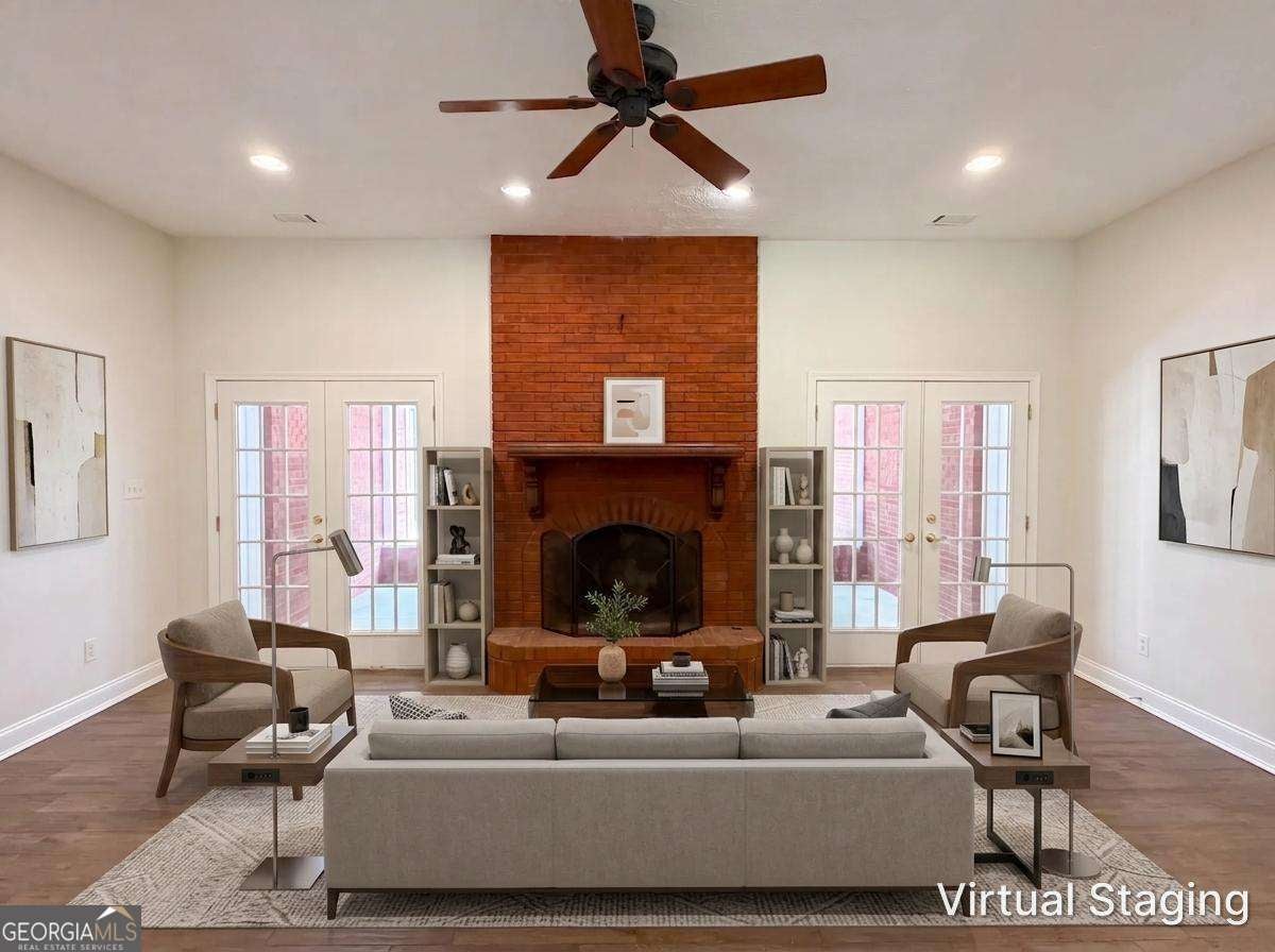 346 Carnation DR