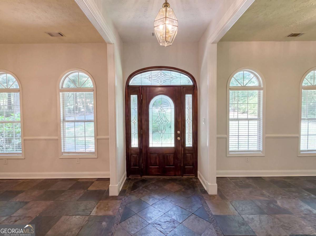 346 Carnation DR