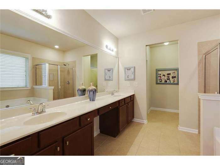 WATERBROOKE - Residential Lease