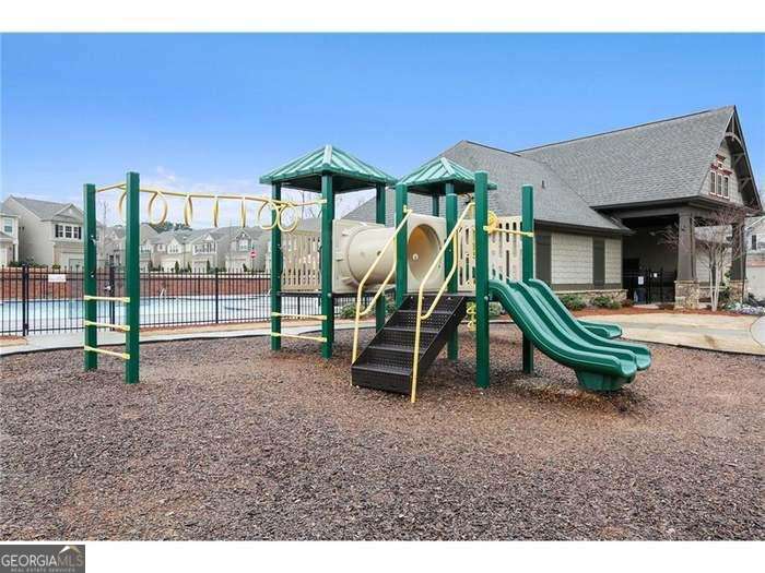 WATERBROOKE - Residential Lease