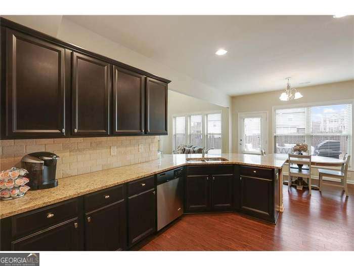 WATERBROOKE - Residential Lease