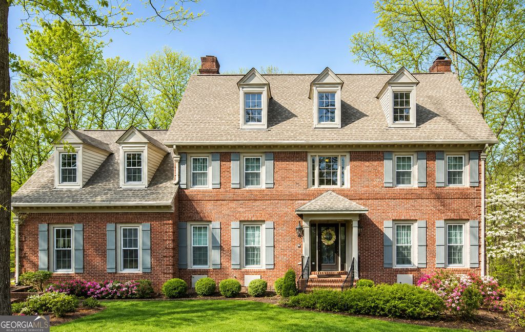 Photo of 10025 Farmbrook Lane, Johns Creek, GA 30022 (MLS # 10770447)