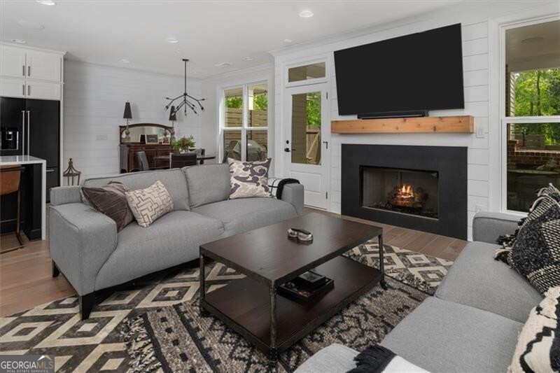 Chelsea Walk - Residential