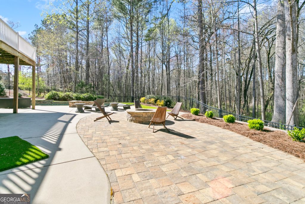 listing image 86