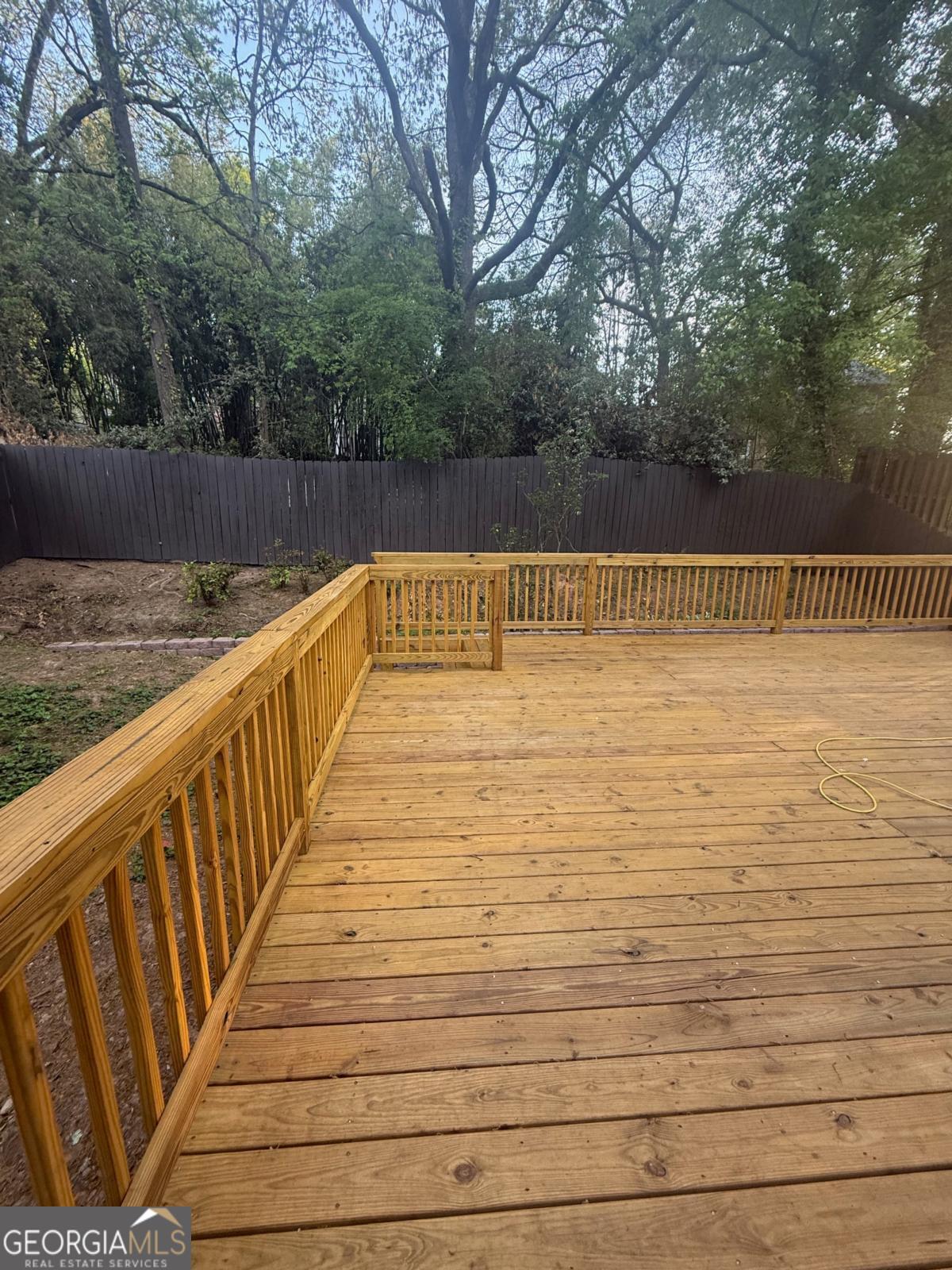 255 Dunwoody Creek CIR