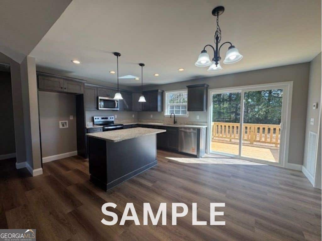 Photo of 6 Kinsey Drive, Dalton, GA 30721 (MLS # 10823461)