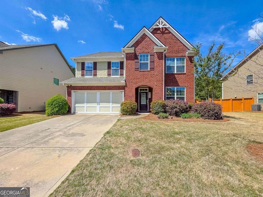 Photo of 5620 Shiloh Woods Drive, Cumming, GA 30040 (MLS # 10734705)