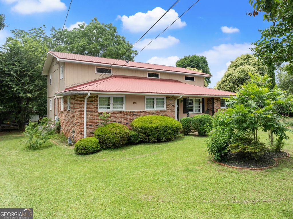 Photo of 157 Glendale Heights, Winterville, GA 30683 (MLS # 10682506)