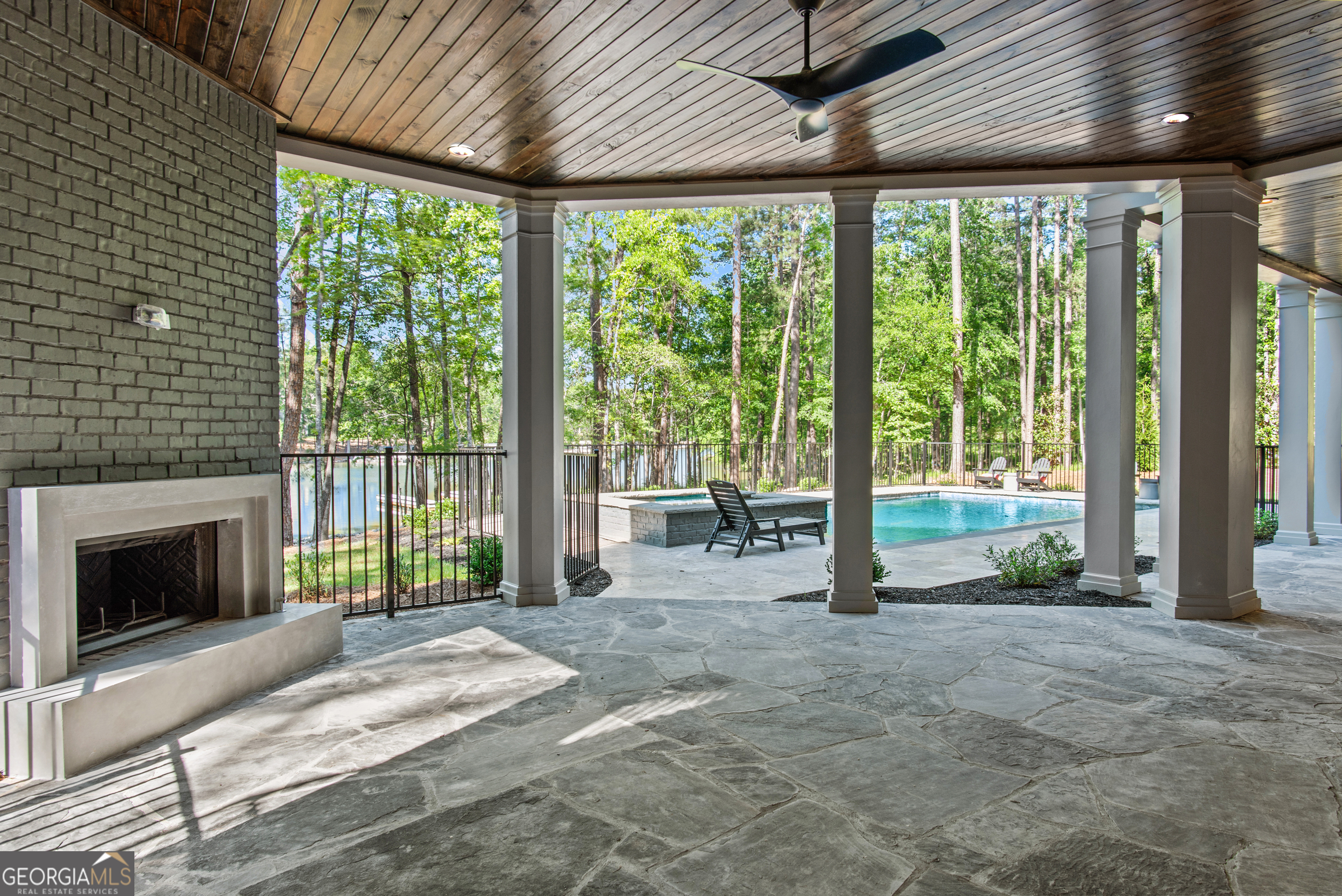 Reynolds Lake Oconee - Residential
