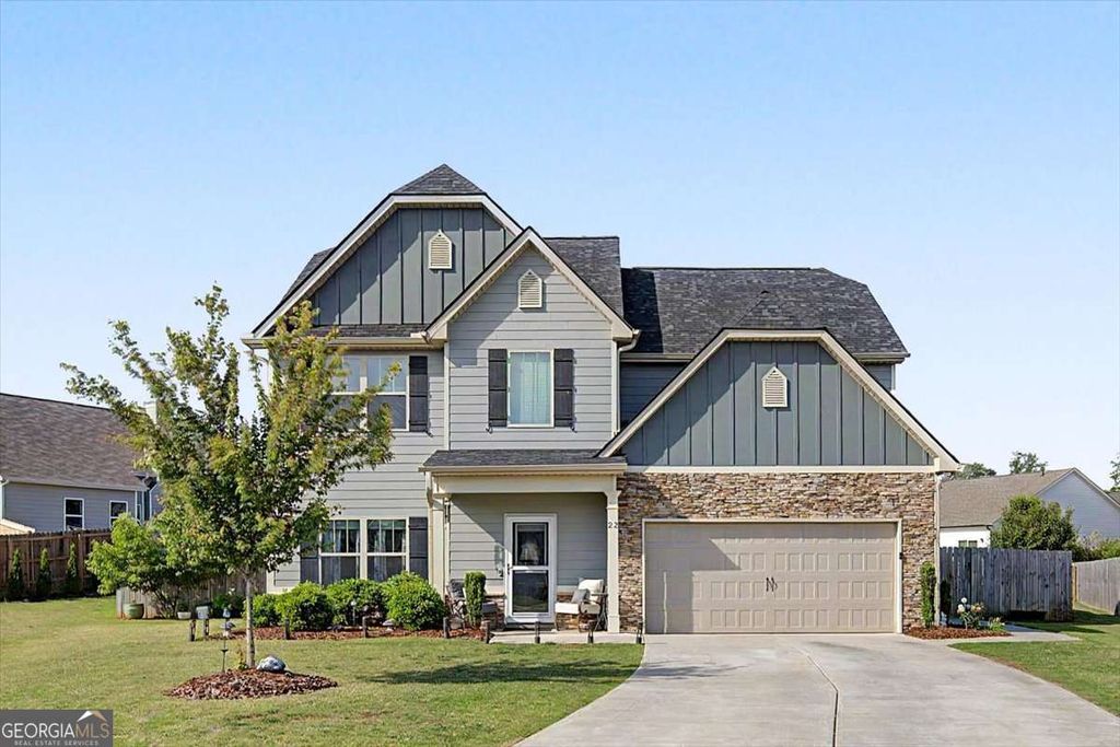 Photo of 22 Belfield Court, Adairsville, GA 30103 (MLS # 10742920)