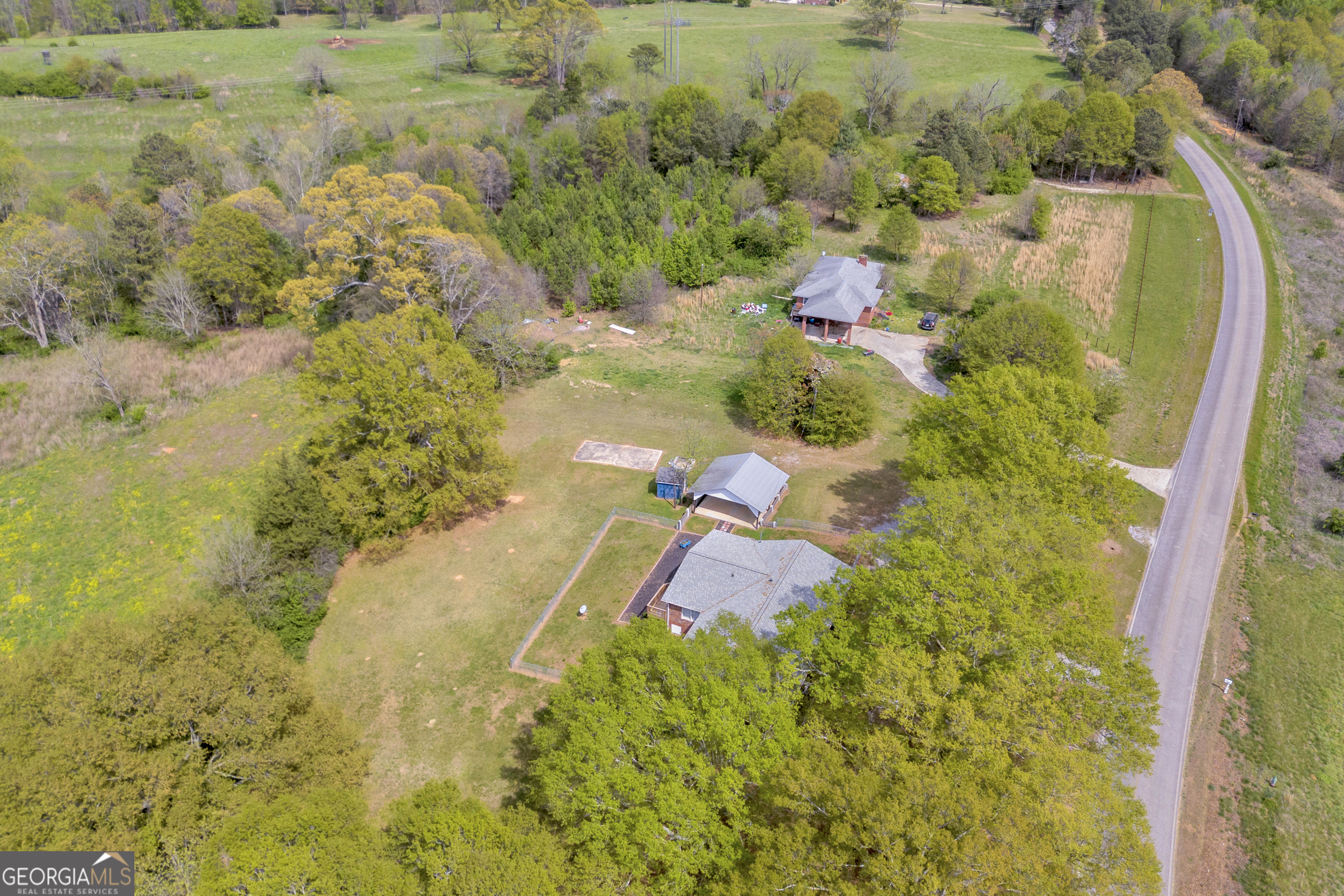 450 N Clarks Creek RD