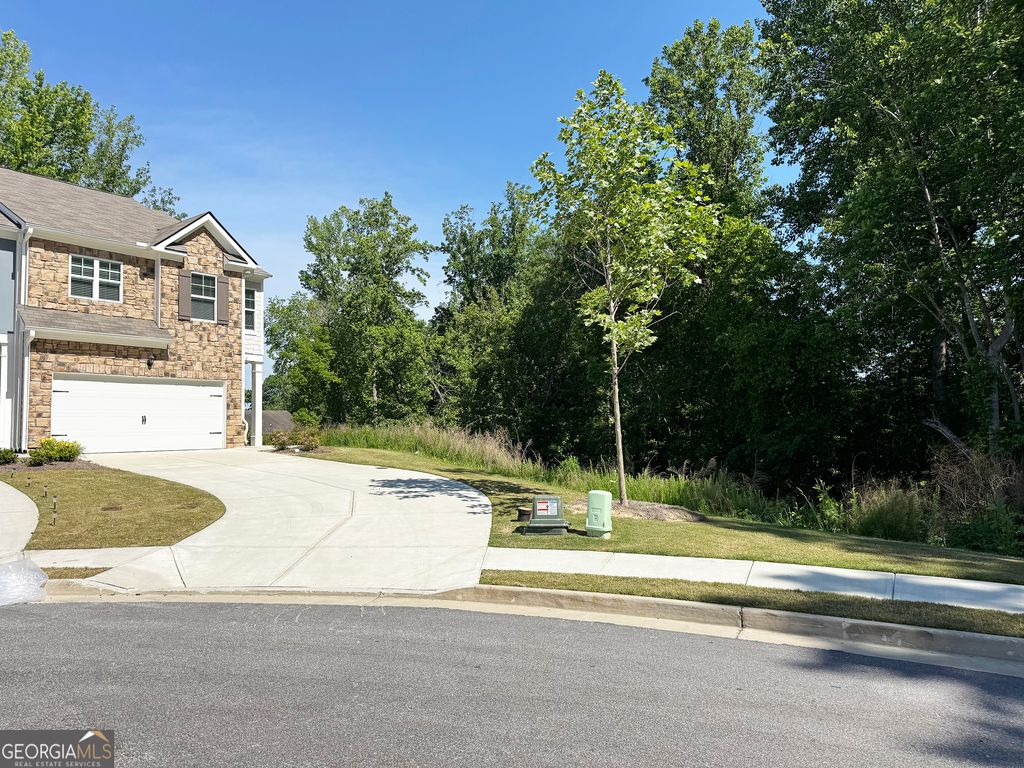 Photo of 3400 Greyton Dr, Buford, GA 30519 (MLS # 10767413)