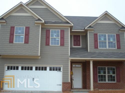 Beautiful 5 bedrooms, 3 full baths single house in cul-de-sac. 2 car garage with openers. Open floor plan with tons of natural lights. Granite tops, stainless appliance. Spacious bedrooms. Great schools. Only 1 mile from I-85 and the Mall of Georgia.