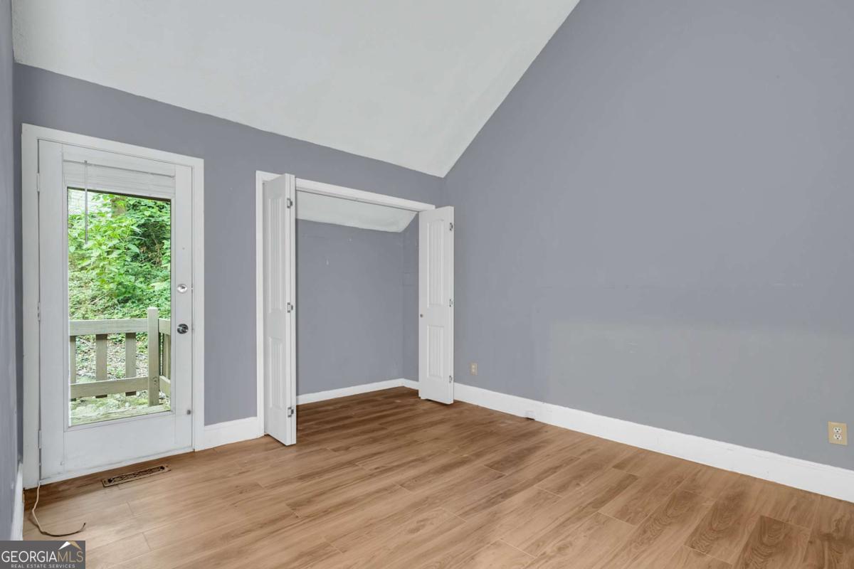 Fox Hills - Residential