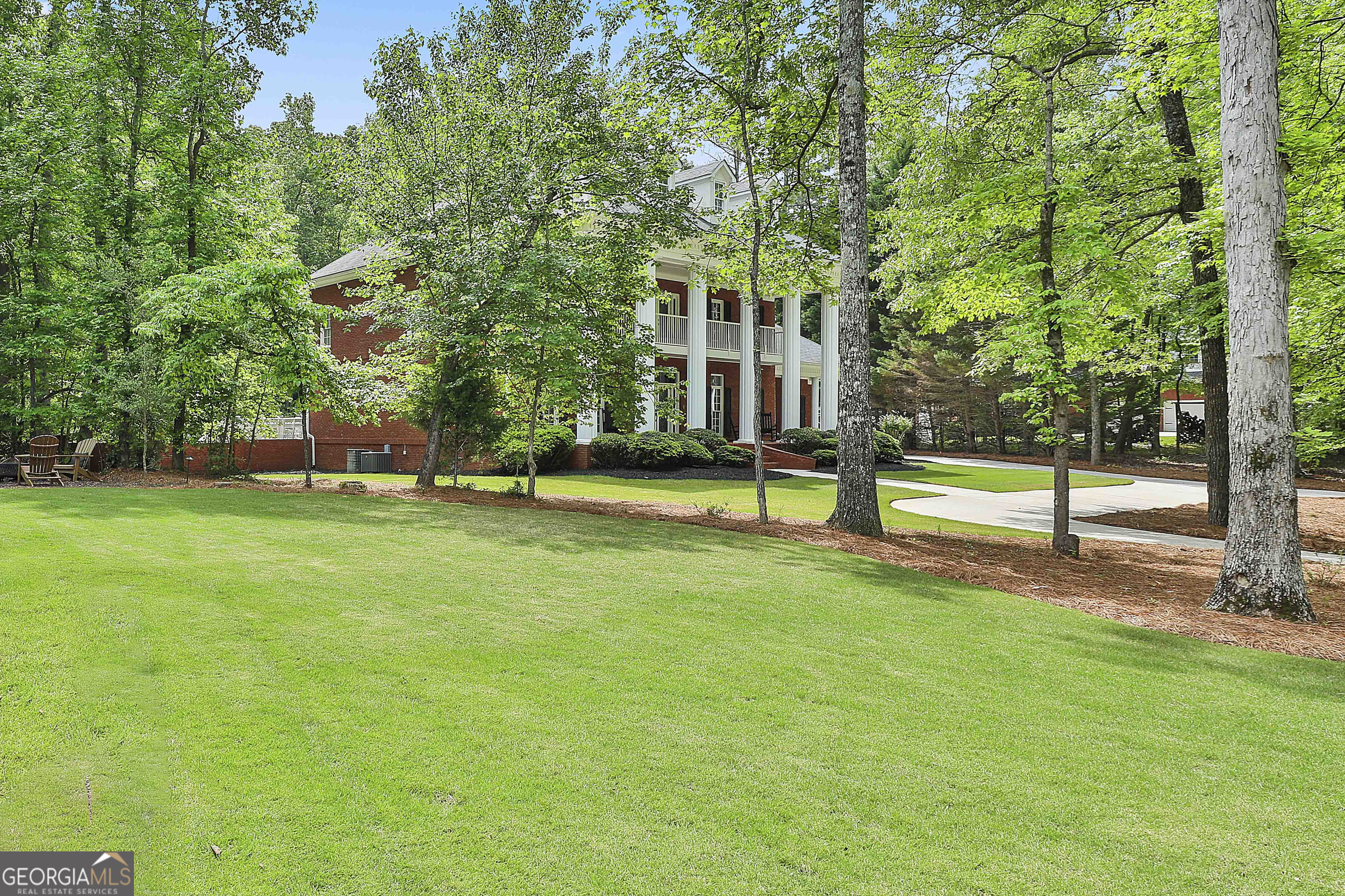 Peachtree City, Georgia 30269, United States, 5 Bedrooms Bedrooms, ,6 BathroomsBathrooms,Residential,Active,208890