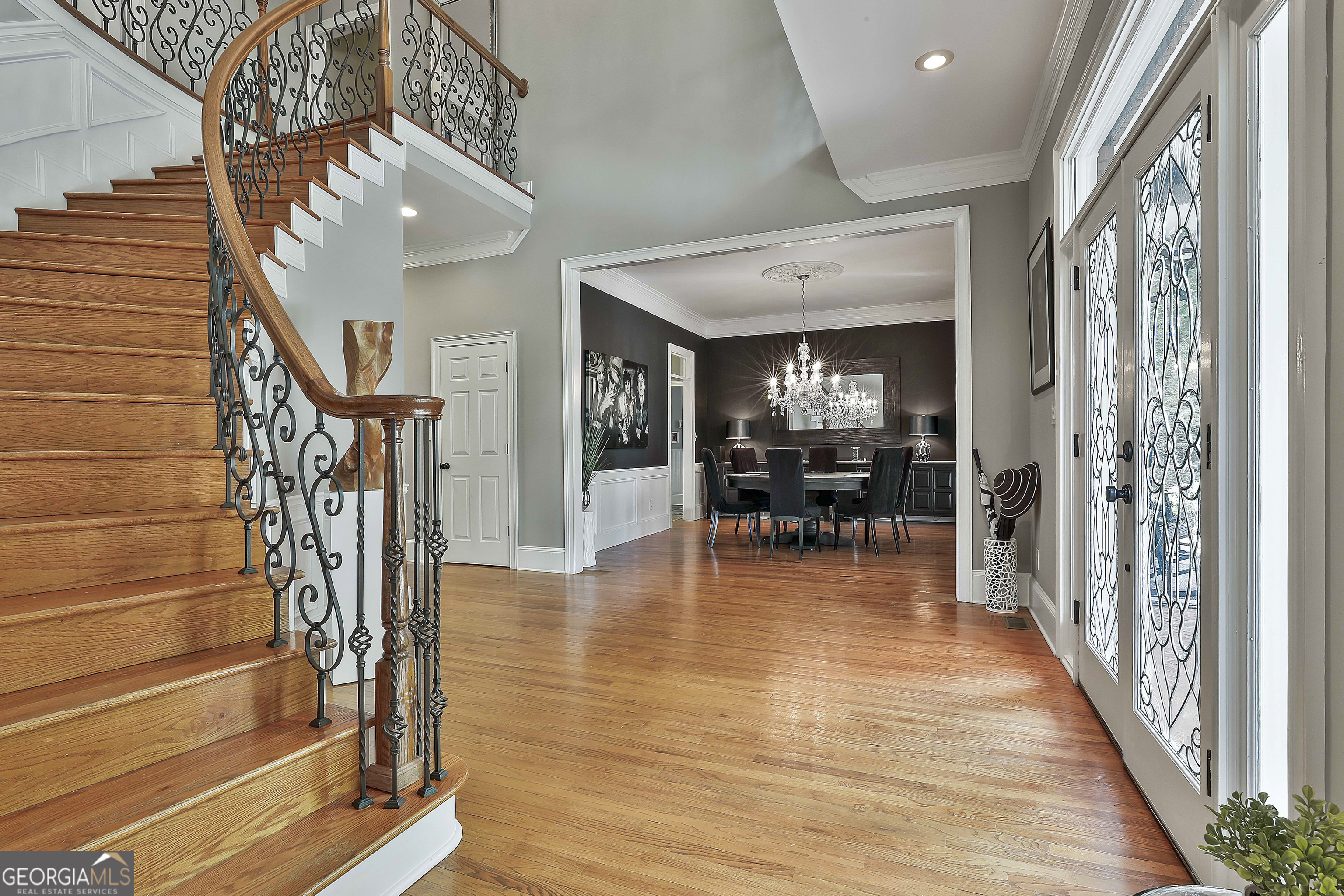 Peachtree City, Georgia 30269, United States, 5 Bedrooms Bedrooms, ,6 BathroomsBathrooms,Residential,Active,208890